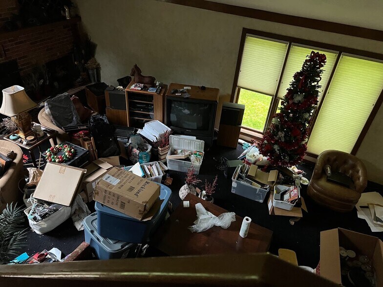 More Photos Of 5705 Chantry Dr, Columbus Freestanding For Sale