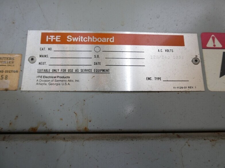 More Photos Of 1101 Foothill Blvd, La Cañada Flintridge Storefront For Lease