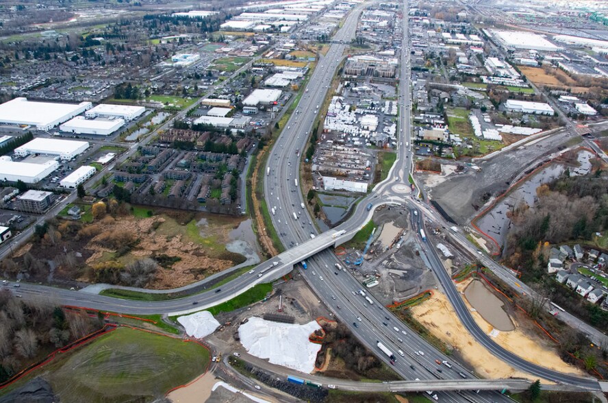 More Photos Of 3077 20th St E, Fife Warehouse For Lease