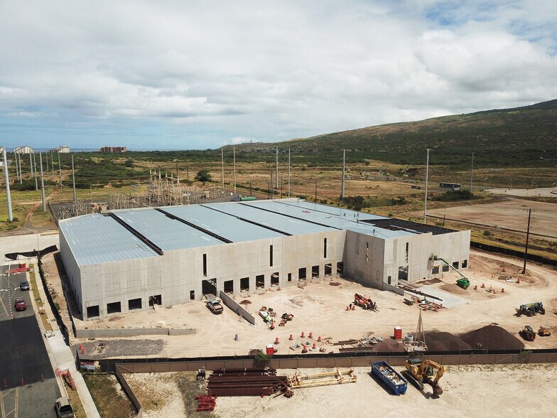 More Photos Of Lauwiliwili Street, Kapolei Warehouse For Lease