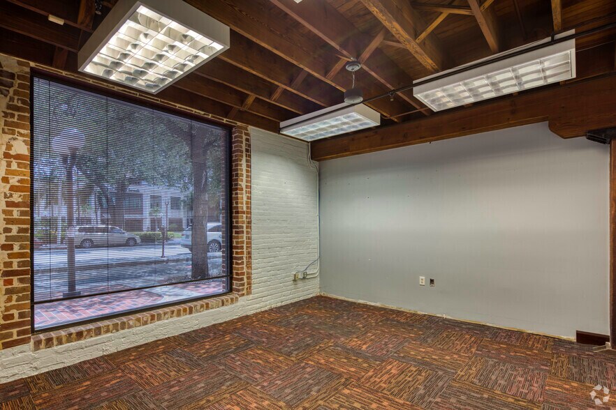 More Photos Of 100 3rd St S, Saint Petersburg Loft Creative Space For Lease