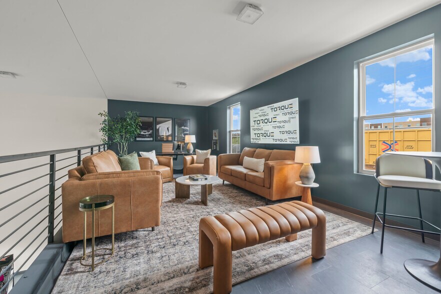 More Photos Of 4477 34th Ave, Cincinnati Self Storage For Sale