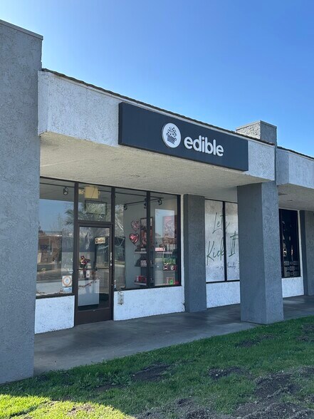 More Photos Of 4126-4470 Katella Ave, Los Alamitos Unknown For Lease