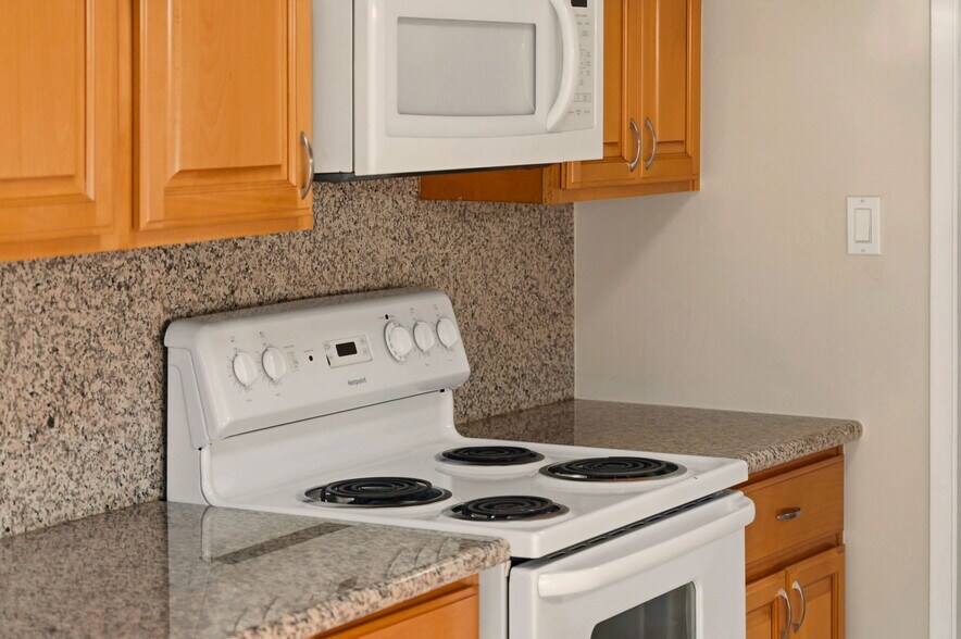 More Photos Of 315 E Okeefe St, Palo Alto Apartments For Sale