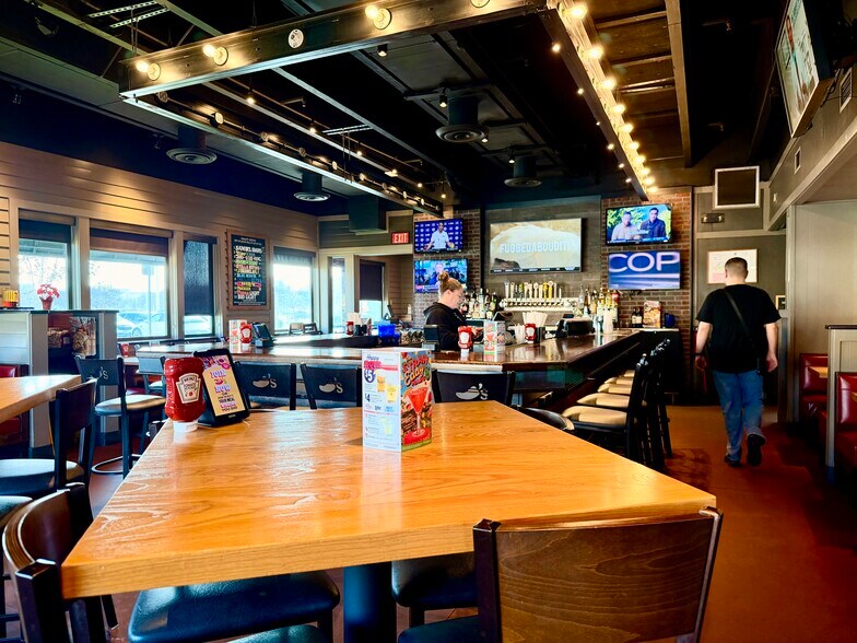 More Photos Of 2801 Countryside Dr, Turlock Restaurant For Sale