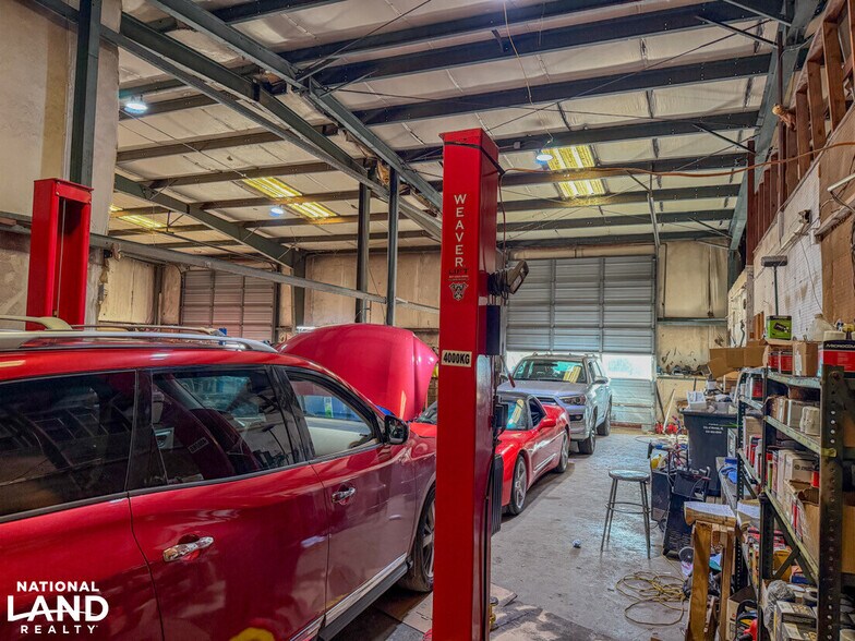 More Photos Of SR-5 S, Marion General Retail For Sale