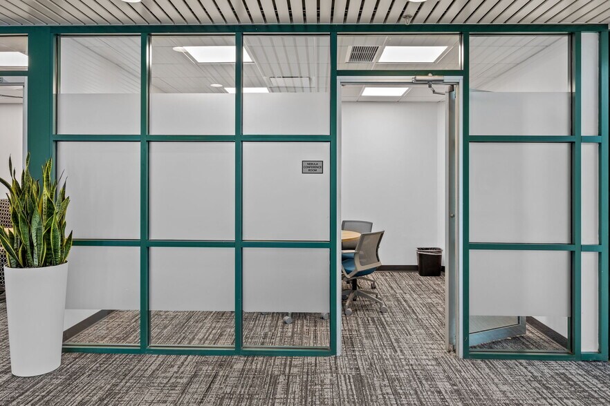 More Photos Of 1000 Northbrook Dr, Trevose Office For Sale