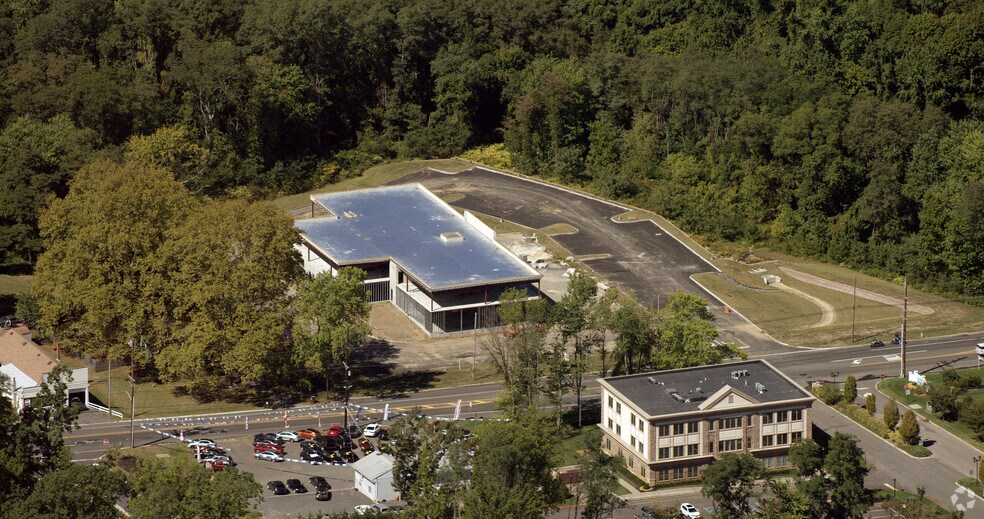 More Photos Of 429 State Route 79, Morganville General Retail For Lease