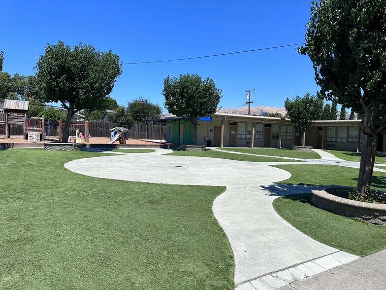 More Photos Of 200 N Abbott Ave, Milpitas Religious Facility For Lease