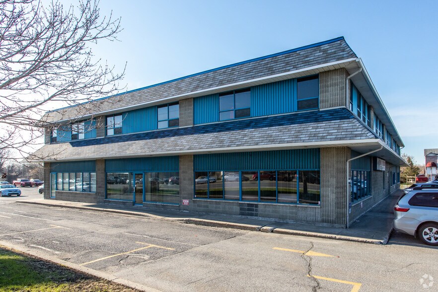 More Photos Of 420 Boul Maloney E, Gatineau Office For Lease