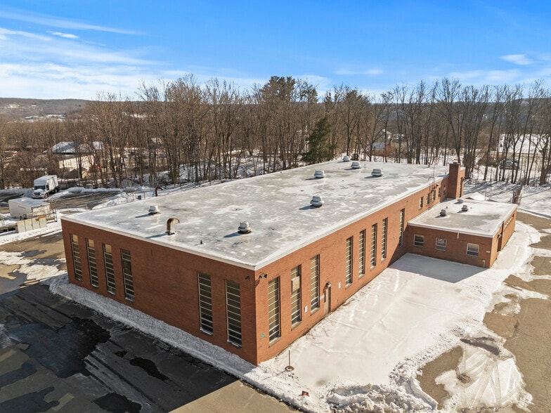 More Photos Of 251 Freestone Ave, Portland Manufacturing For Sale