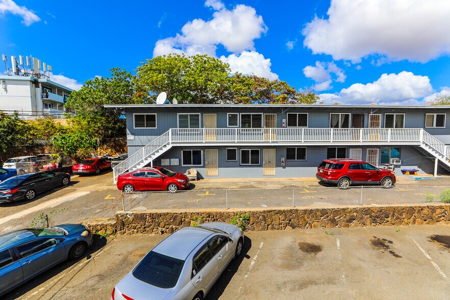 More Photos Of 94-246 Aniani Pl, Waipahu Apartments For Sale