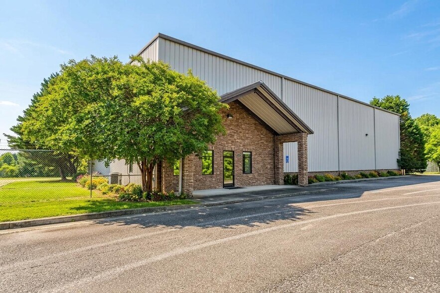 More Photos Of 1972 Red Oak Flats Rd, Dahlonega Warehouse For Sale