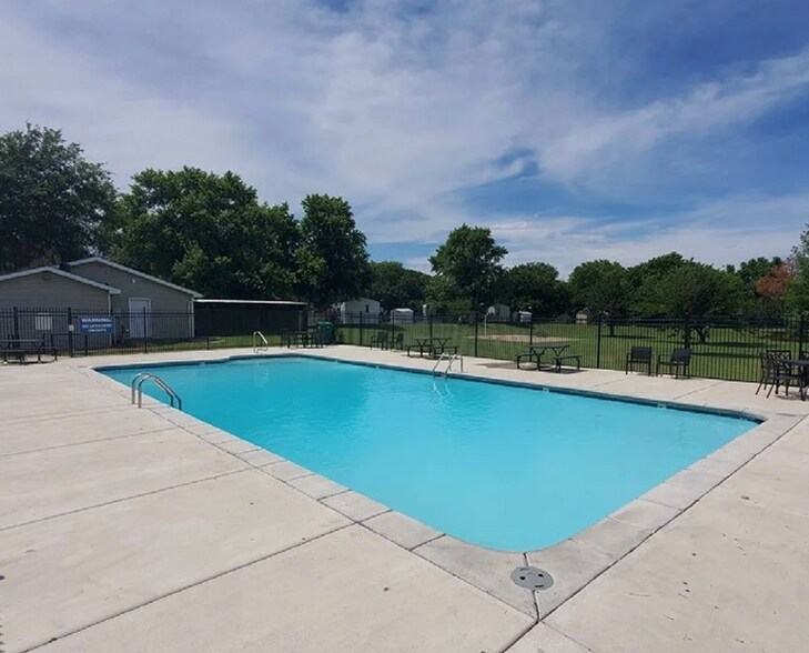 More Photos Of , Wichita Multifamily For Sale
