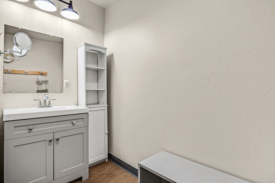 More Photos Of 2220-2228 Camino Ramon, San Ramon Loft Creative Space For Sale