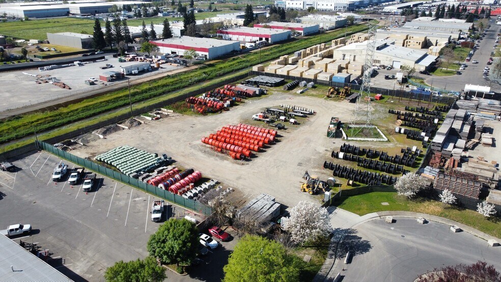 Primary Photo Of 5900 Outfall Cir, Sacramento Land For Lease