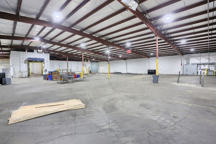 More Photos Of 144-148 Pennsylvania Ave, Charleroi Food Processing For Sale