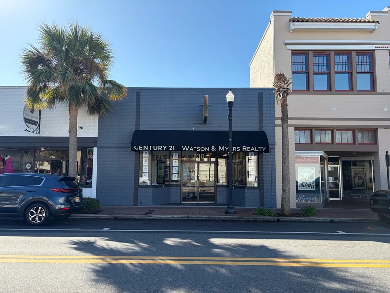 Primary Photo Of 230 Central Ave W, Winter Haven Storefront For Lease
