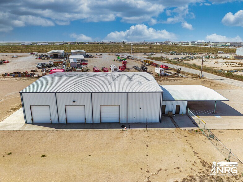 More Photos Of 9215 W County Road 127, Midland Warehouse For Lease