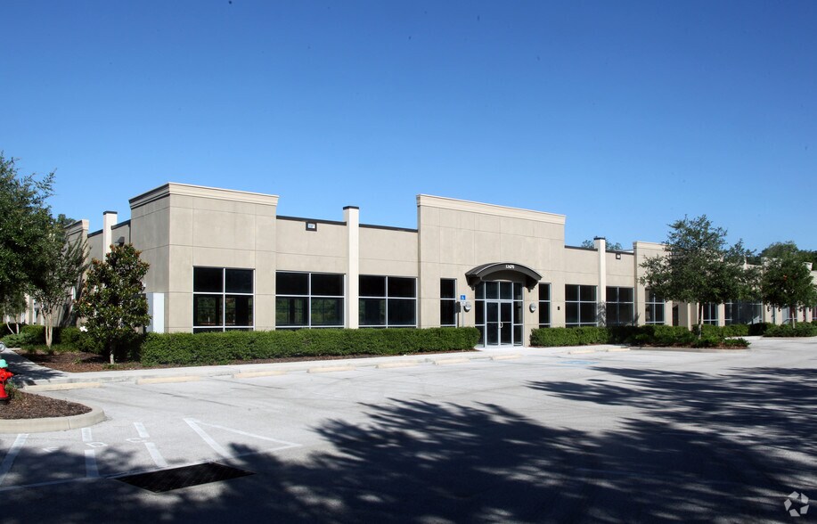 More Photos Of 12666 Telecom Dr, Temple Terrace Office For Sale