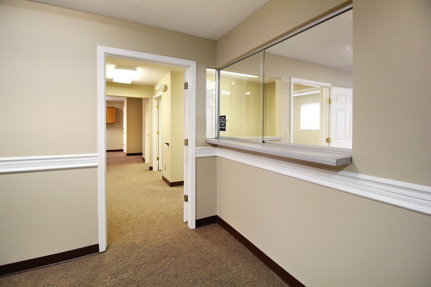 More Photos Of 5154 Stage Rd, Memphis Medical For Lease