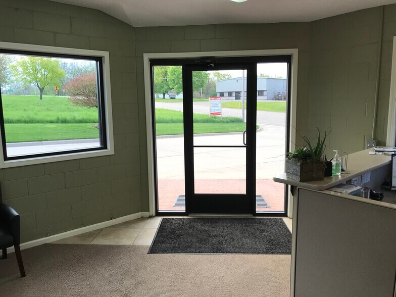 More Photos Of 395 100th St SW, Byron Center Industrial For Sale