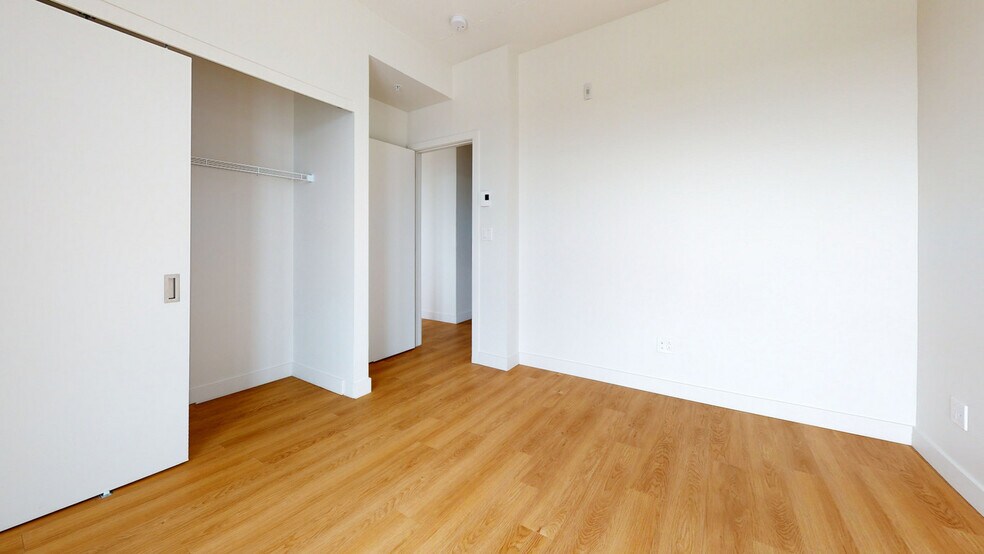 More Photos Of 8405 Pl Saint-Charles, Brossard Apartments For Lease