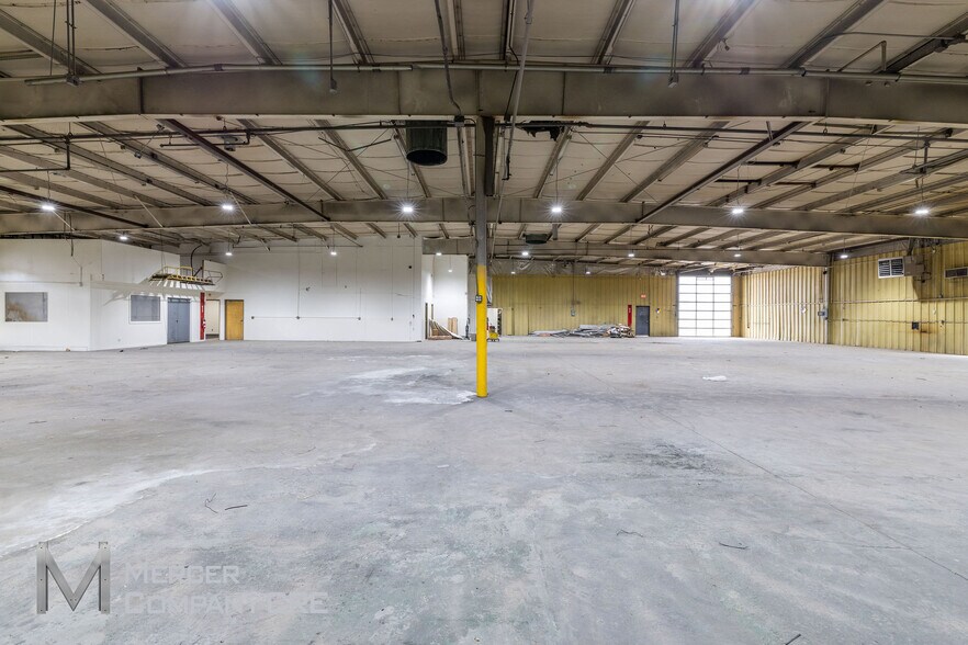 More Photos Of 400 Glade Ave, Oklahoma City Manufacturing For Lease