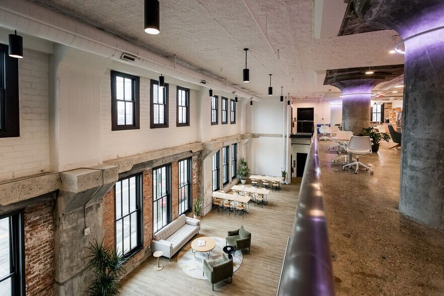 More Photos Of 2937 E Grand Blvd, Detroit Medical For Lease