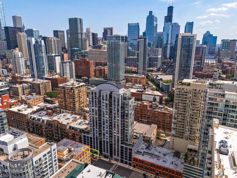 More Photos Of 435 W Erie St, Chicago Apartments For Sale