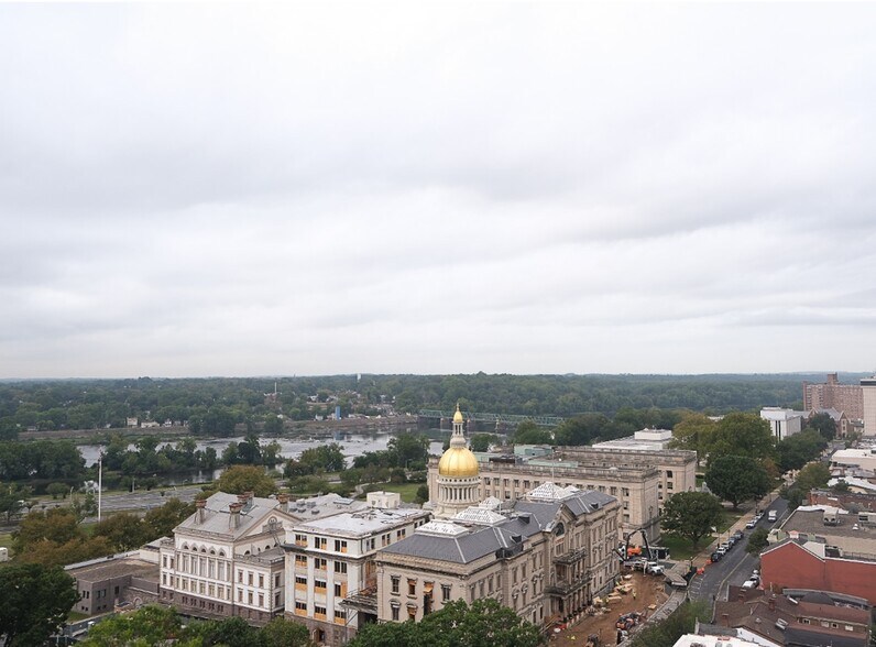 More Photos Of 50 W State St, Trenton Office For Lease