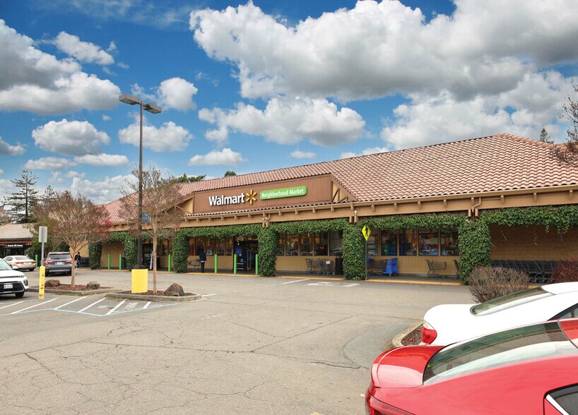 More Photos Of 901-997 Golf Course Dr, Rohnert Park General Retail For Sale