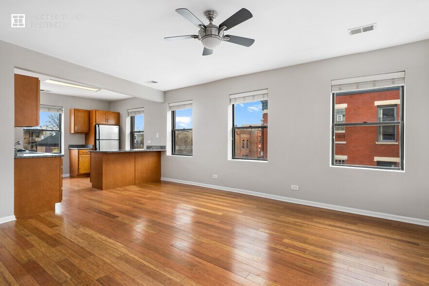 More Photos Of 1640 N Damen Ave, Chicago Apartments For Sale
