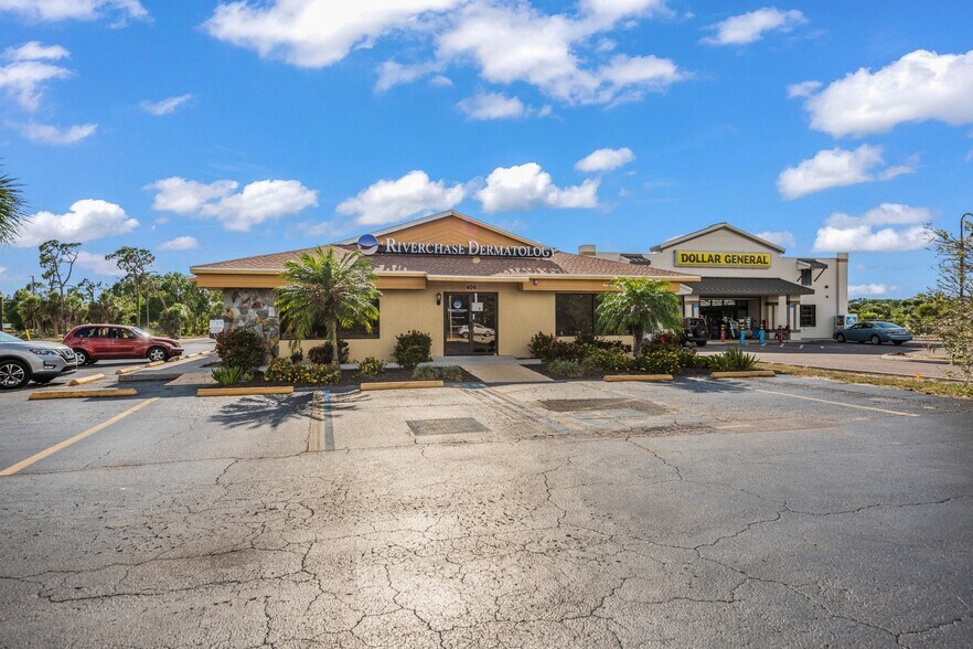 More Photos Of 406 N Indiana Ave, Englewood Medical For Sale