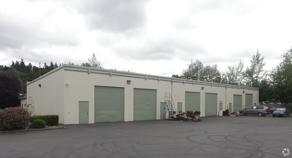 More Photos Of 8602-8612 S 222nd St, Kent Unknown For Lease