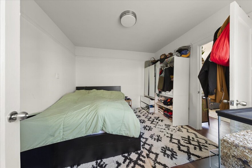 More Photos Of 299 Rhine St, Daly City Apartments For Sale