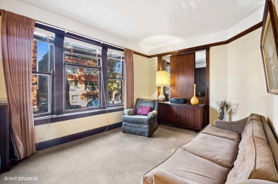 More Photos Of 1351 W Balmoral Ave, Chicago Apartments For Sale