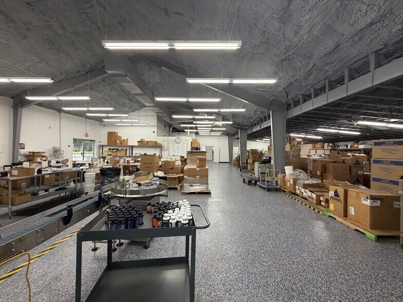 More Photos Of 6520 Fort King Rd, Zephyrhills Storefront Retail Office For Lease