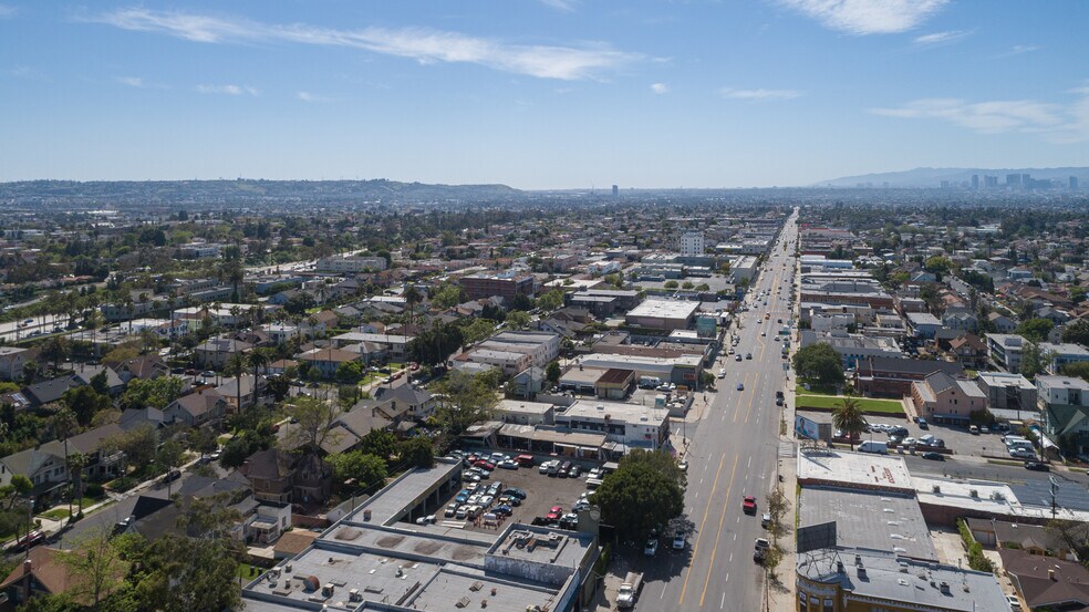 More Photos Of 1906-1912 Cimarron St, Los Angeles Apartments For Lease