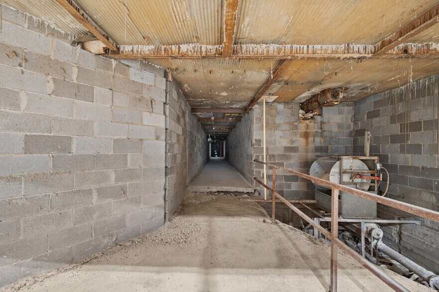 More Photos Of 1809 114 Hwy, Levelland Industrial For Lease