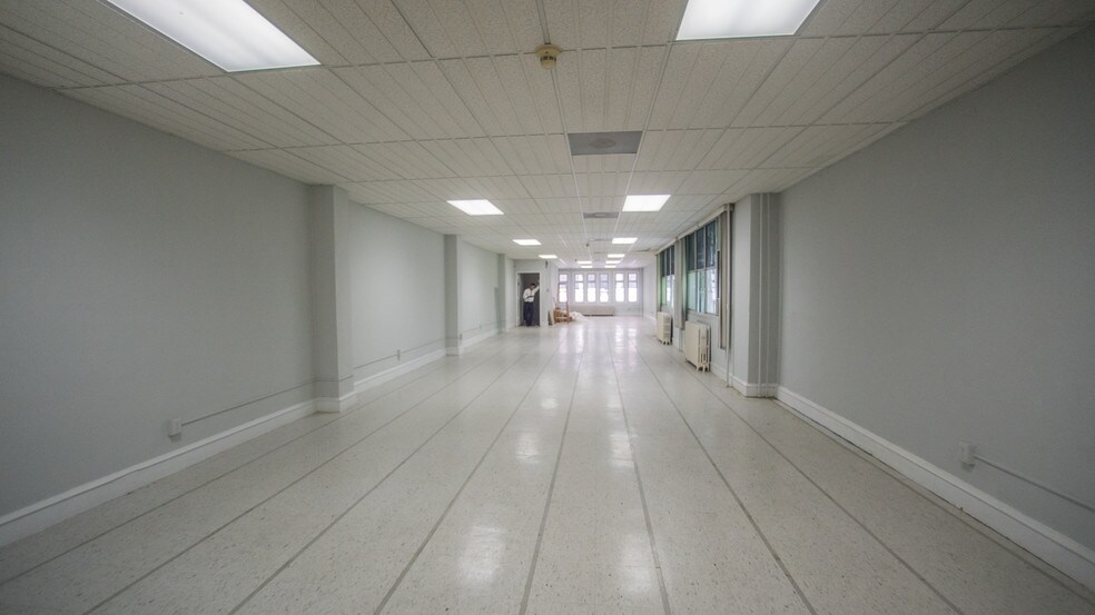 More Photos Of 250 S 11th St, Philadelphia Office Residential For Lease