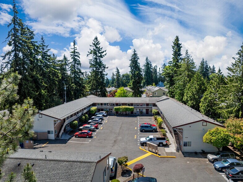 More Photos Of 7420-7428 208th St SW, Edmonds Apartments For Sale