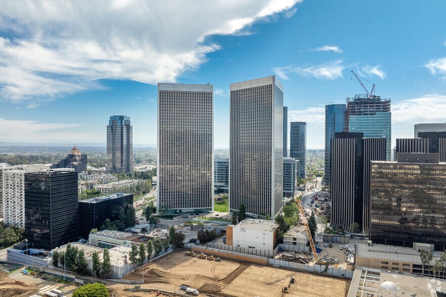 More Photos Of 2029 Century Park E, Los Angeles Coworking Space