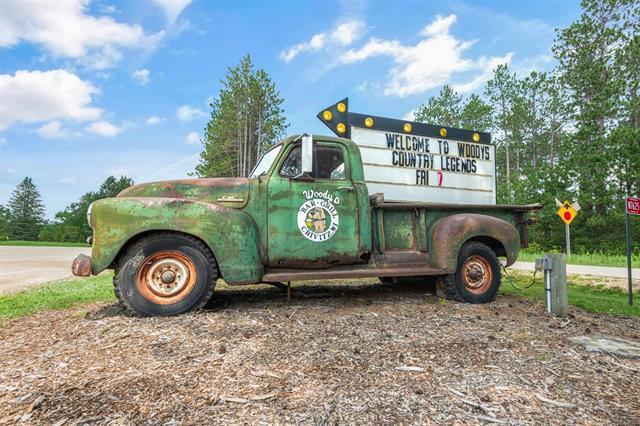 More Photos Of N7625 Parkway Rd, Crivitz Restaurant For Sale