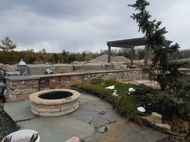 More Photos Of 434 Oakshade Rd, Shamong Garden Center For Sale