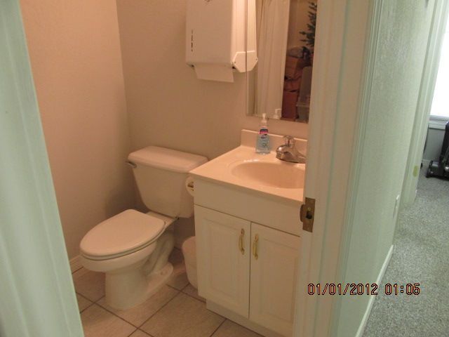 More Photos Of 913 Gulf Breeze Pky, Gulf Breeze Storefront Retail Office For Sale