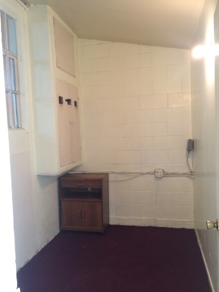 More Photos Of 12065 Paramount Blvd, Downey Storefront For Lease