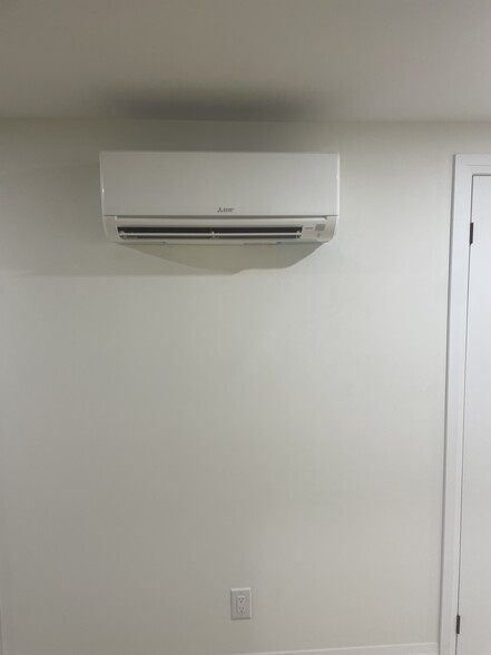 More Photos Of 434 Royal York Rd, Toronto Storefront Retail Residential For Lease