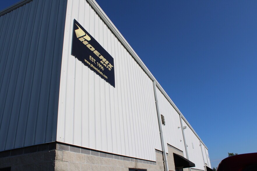 More Photos Of 7801 Corporate Blvd, Plain City Industrial For Sale