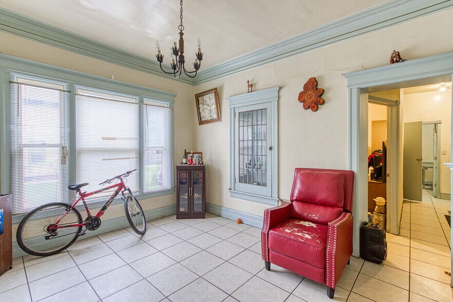 More Photos Of 423 W Grand Blvd, Detroit Apartments For Sale